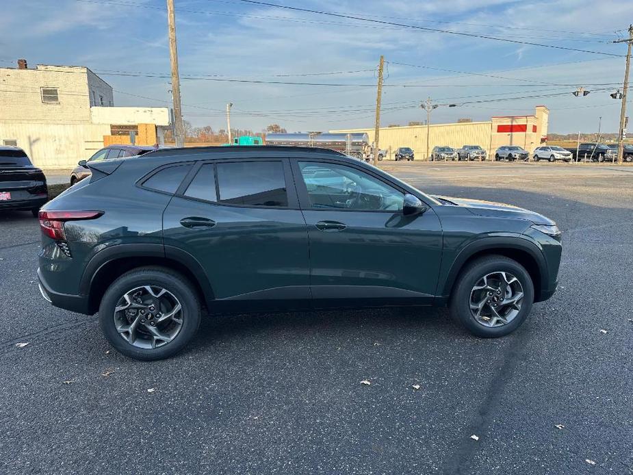 new 2025 Chevrolet Trax car, priced at $24,254