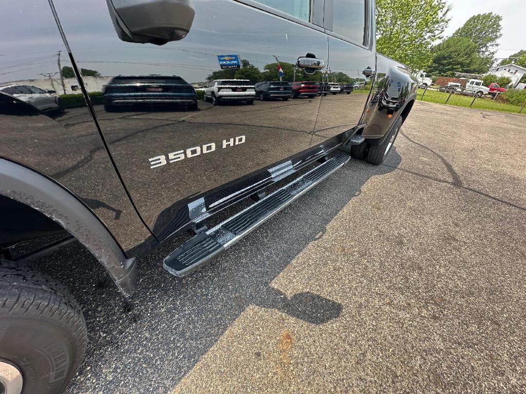 used 2025 Chevrolet Silverado 3500 car, priced at $69,500