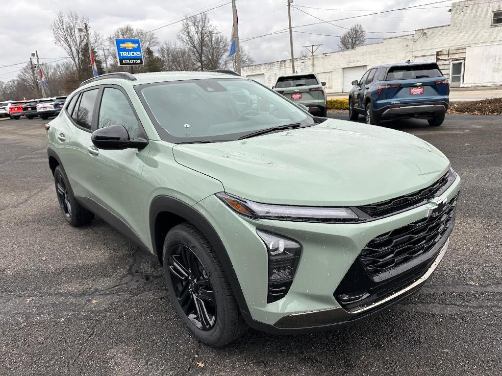 new 2025 Chevrolet Trax car