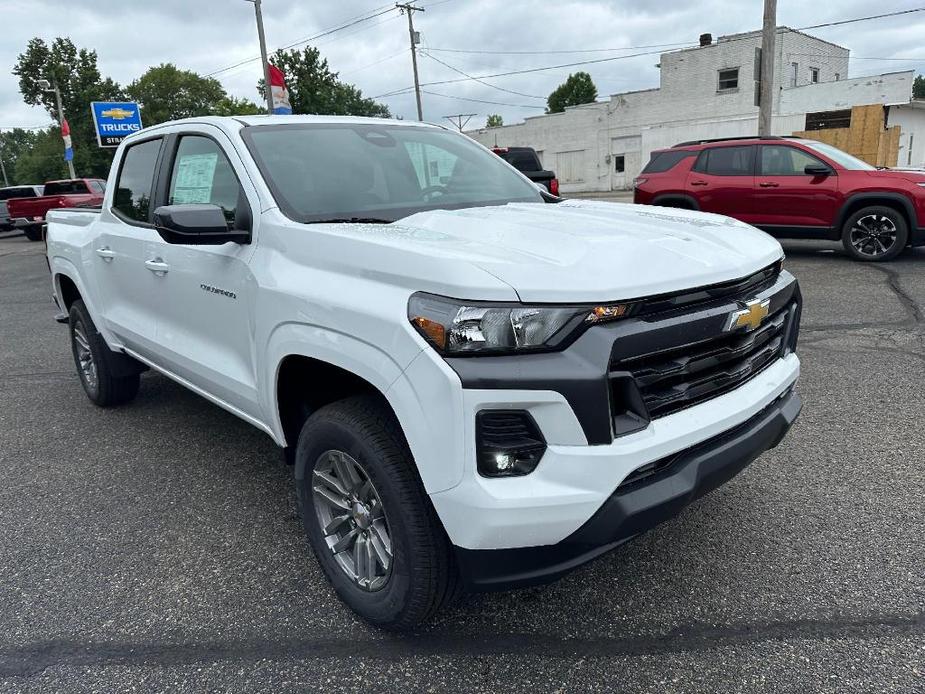 new 2024 Chevrolet Colorado car, priced at $39,880