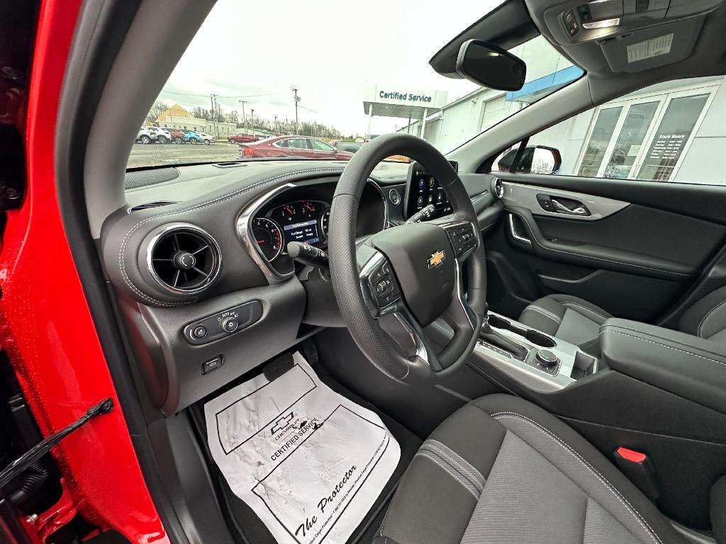 new 2025 Chevrolet Blazer car, priced at $37,465