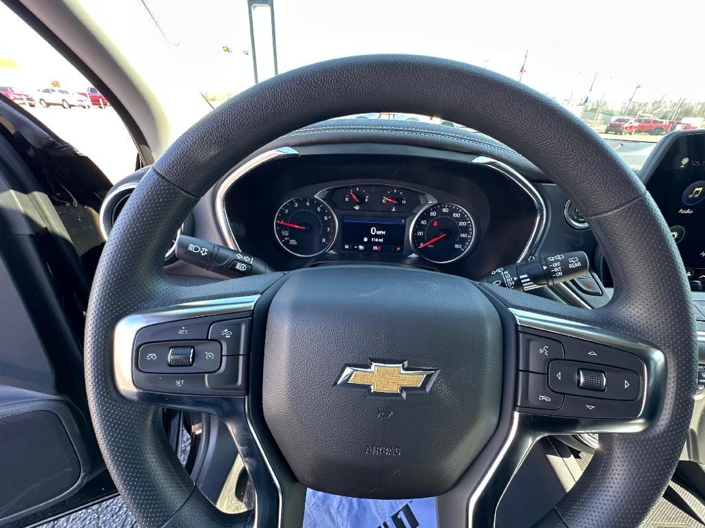 new 2025 Chevrolet Blazer car, priced at $40,430