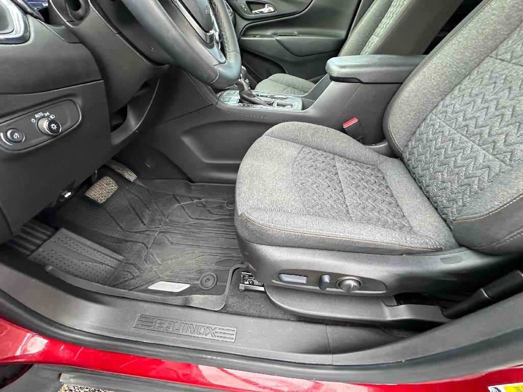 used 2023 Chevrolet Equinox car, priced at $21,995