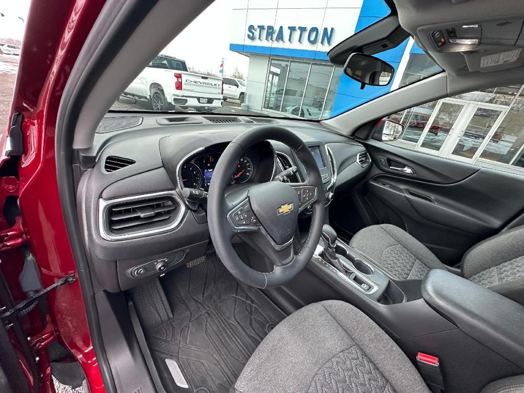 used 2023 Chevrolet Equinox car, priced at $21,995