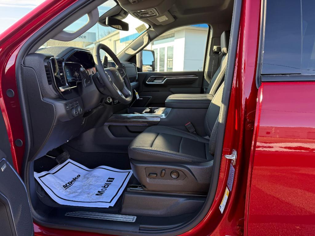 new 2025 Chevrolet Silverado 2500 car