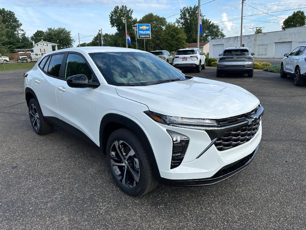 new 2025 Chevrolet Trax car, priced at $24,430