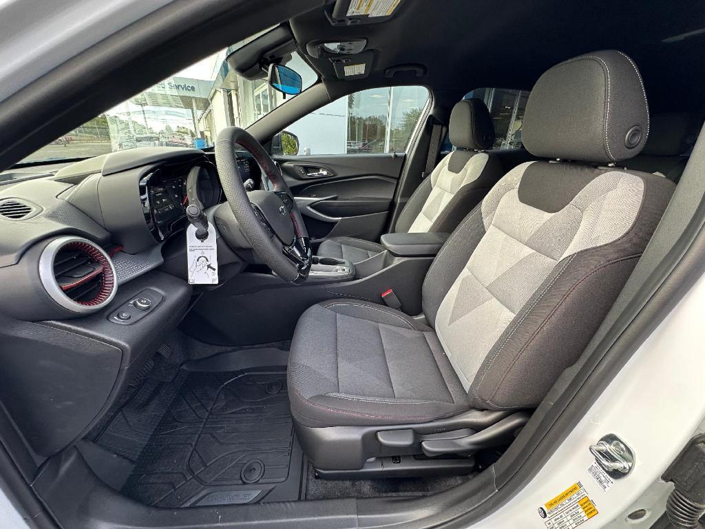 new 2025 Chevrolet Trax car, priced at $24,430