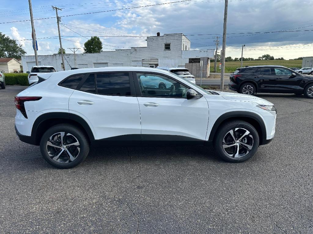 new 2025 Chevrolet Trax car, priced at $24,430