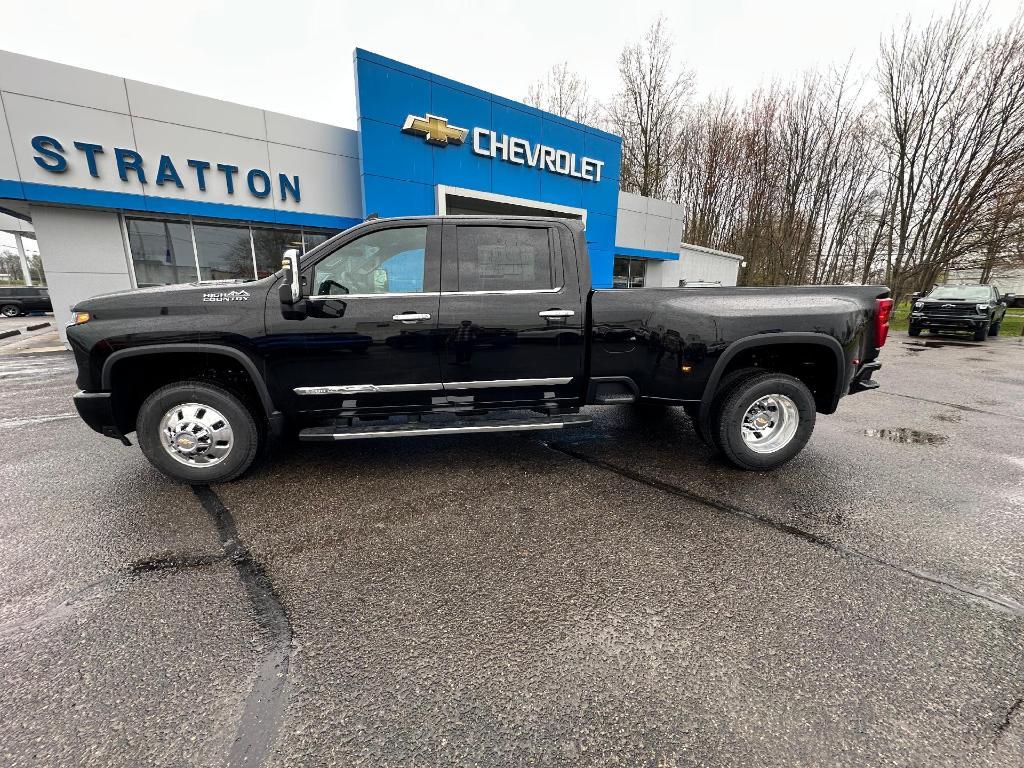 new 2025 Chevrolet Silverado 3500 car, priced at $84,880