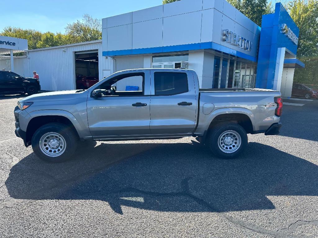 new 2024 Chevrolet Colorado car, priced at $35,695