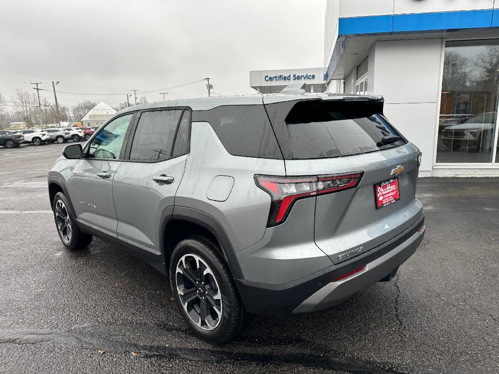 new 2025 Chevrolet Equinox car