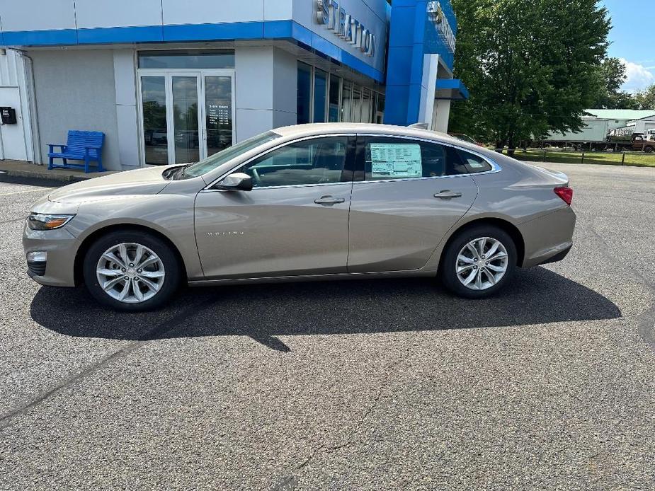 new 2025 Chevrolet Malibu car, priced at $29,590