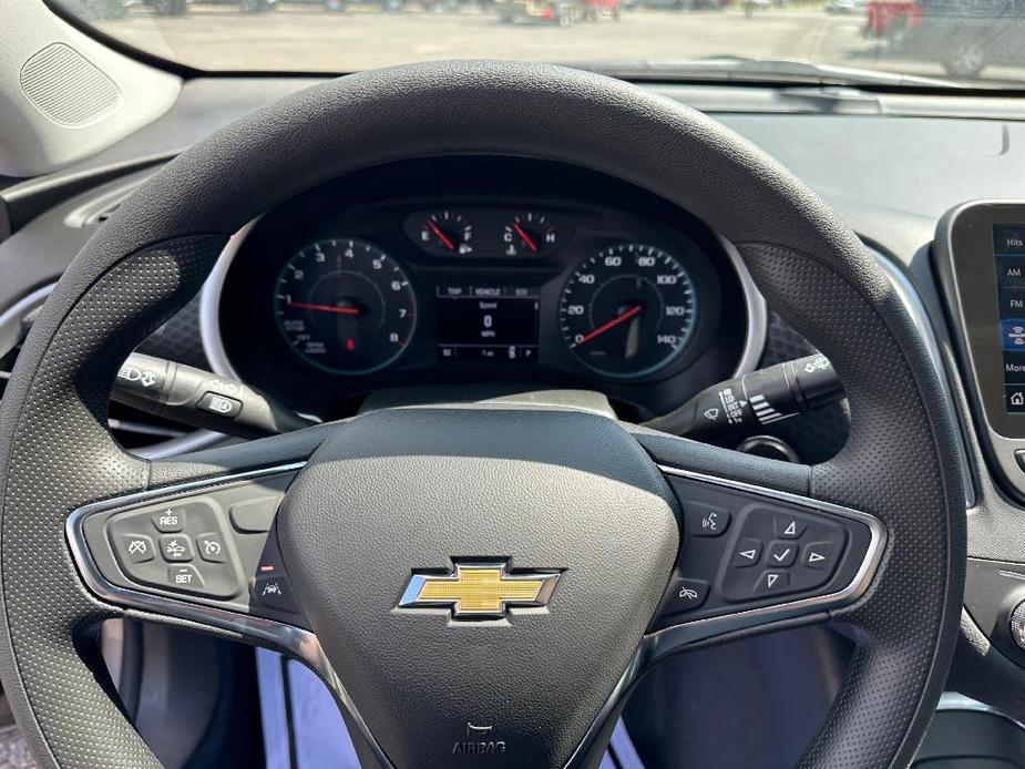 new 2025 Chevrolet Malibu car, priced at $29,590