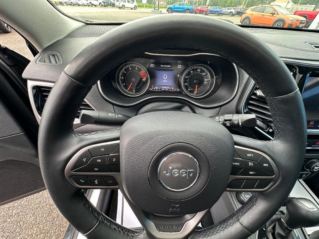 used 2019 Jeep Cherokee car, priced at $17,500