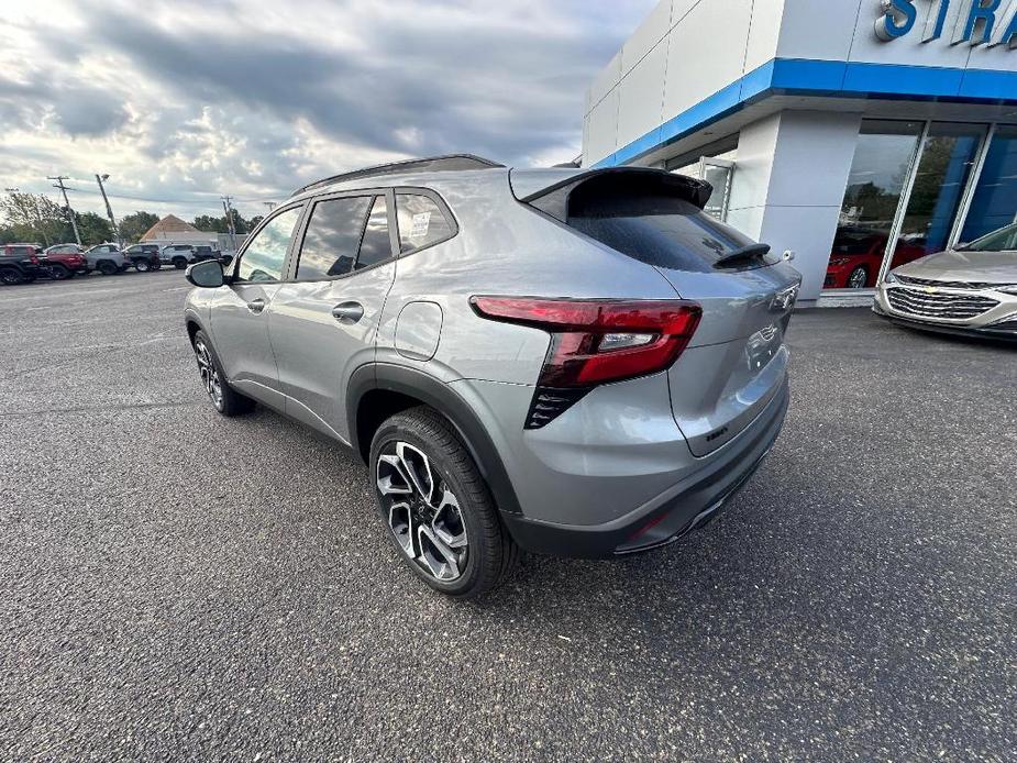 new 2025 Chevrolet Trax car, priced at $25,285