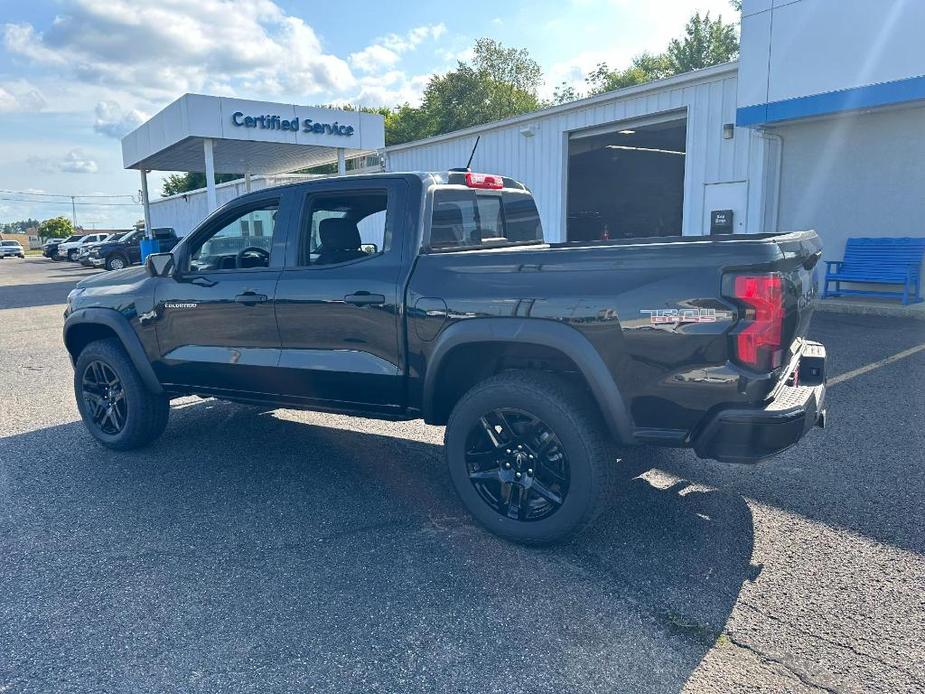 new 2024 Chevrolet Colorado car, priced at $42,512