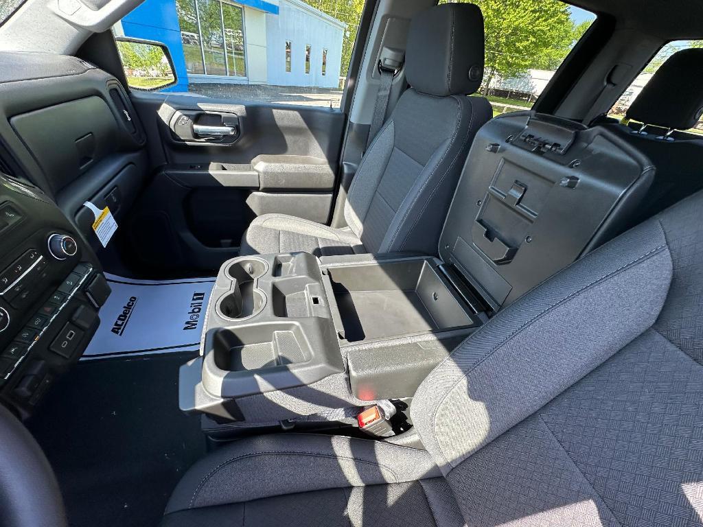 new 2025 Chevrolet Silverado 1500 car, priced at $50,460