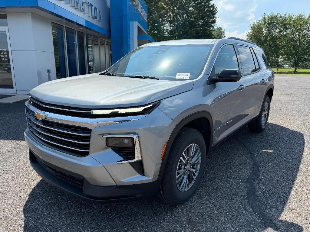 new 2025 Chevrolet Traverse car, priced at $42,070