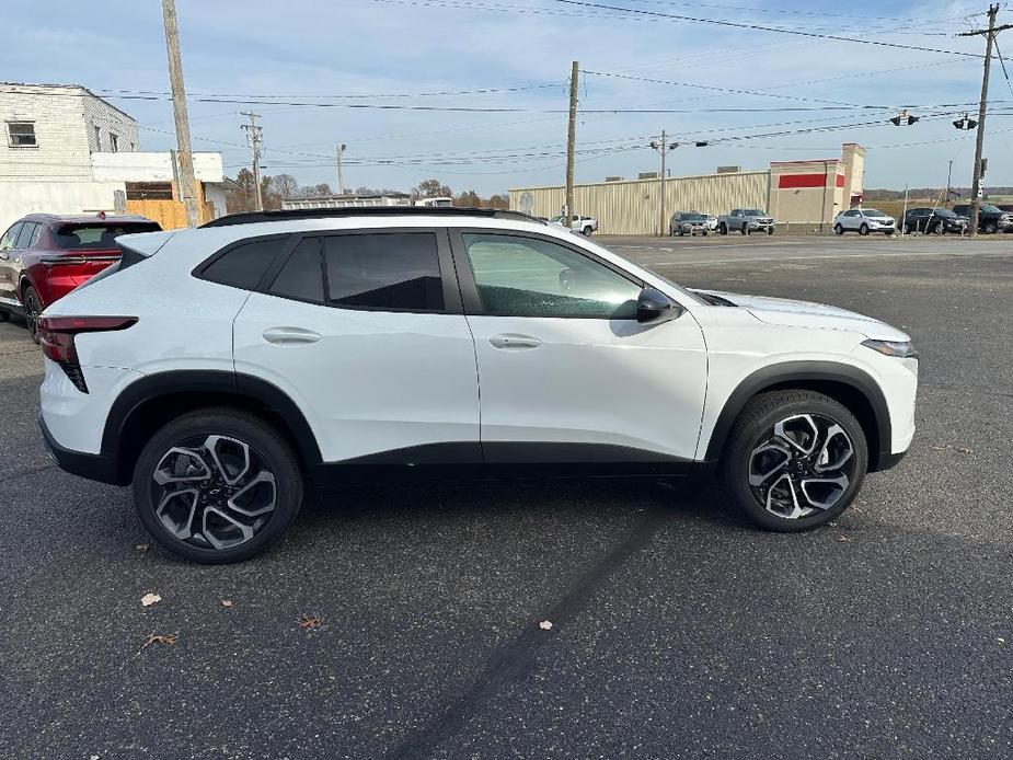 new 2025 Chevrolet Trax car, priced at $25,285