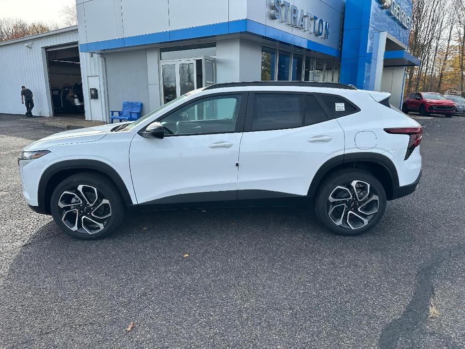 new 2025 Chevrolet Trax car, priced at $25,285