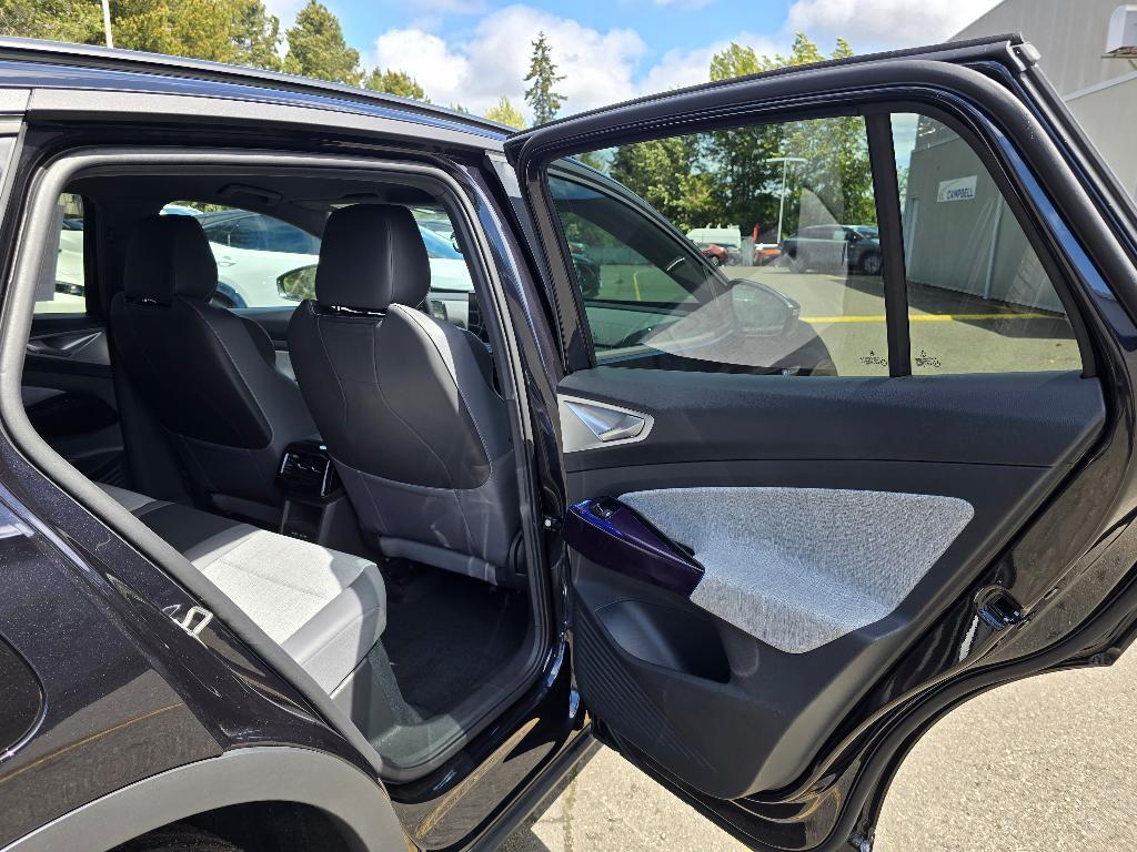 new 2025 Volkswagen ID.4 car, priced at $42,999