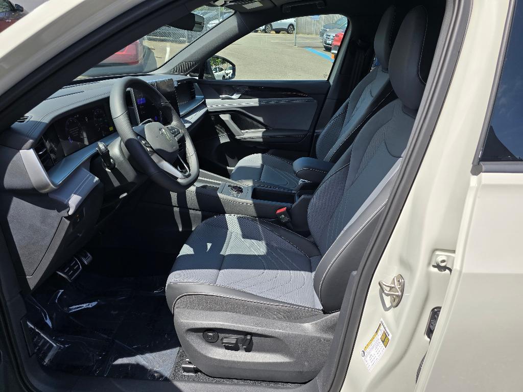 new 2025 Volkswagen Tiguan car