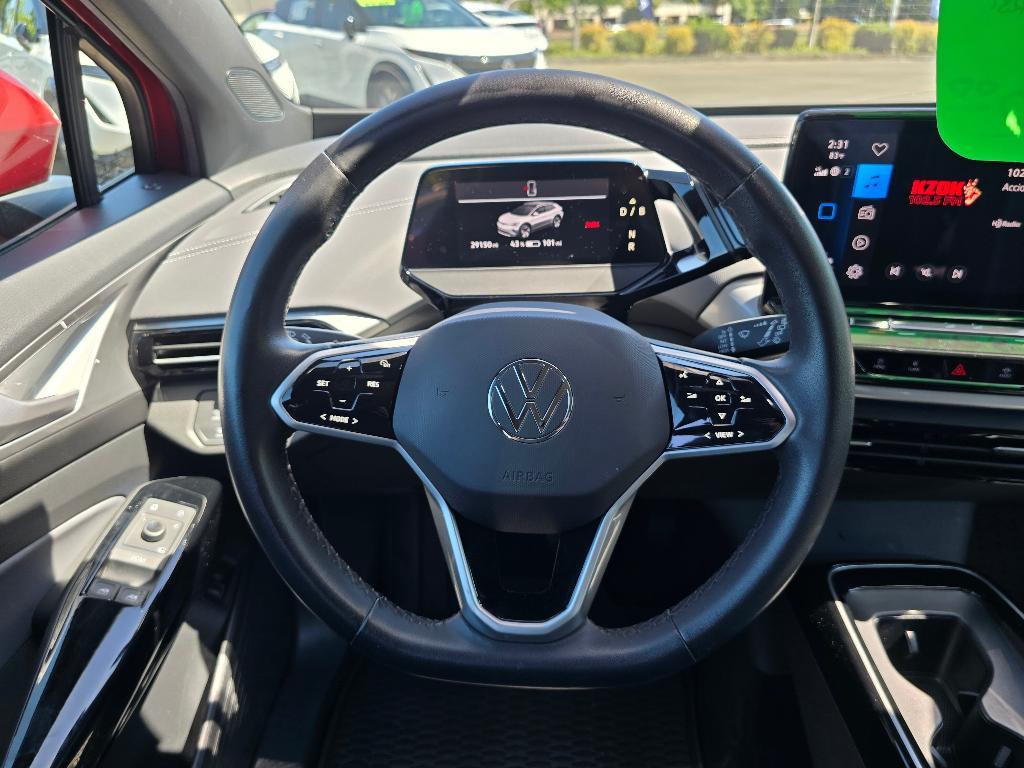 new 2025 Volkswagen ID.4 car