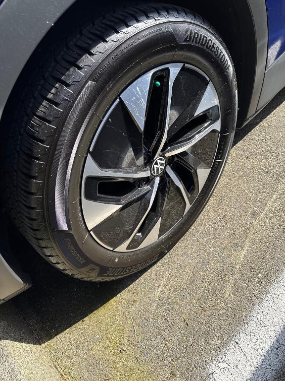 used 2021 Volkswagen ID.4 car, priced at $19,999
