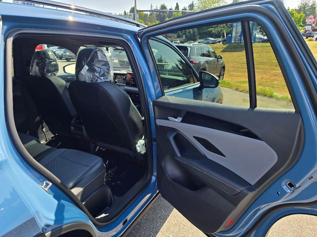 new 2025 Volkswagen Tiguan car