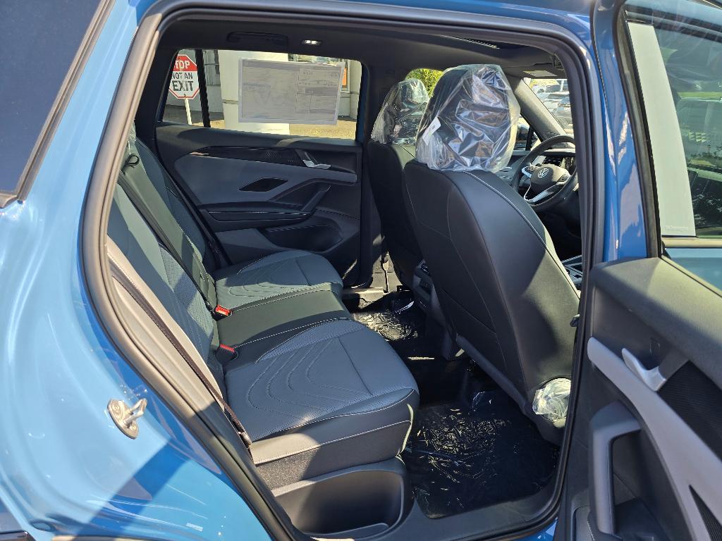 new 2025 Volkswagen Tiguan car