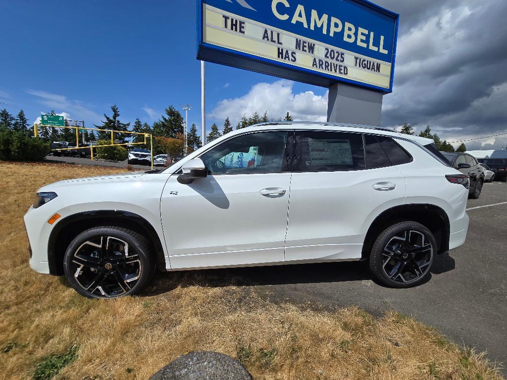 new 2025 Volkswagen Tiguan car