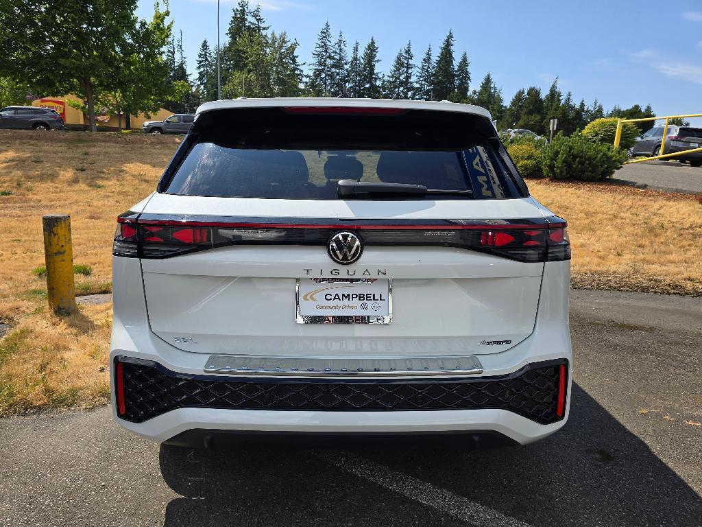 new 2025 Volkswagen Tiguan car