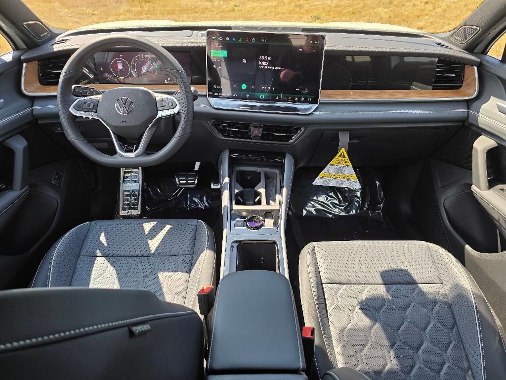 new 2025 Volkswagen Tiguan car