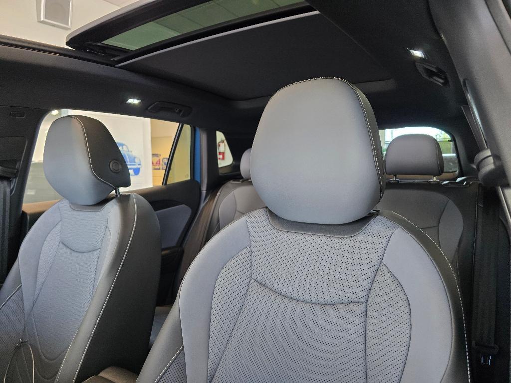 new 2025 Volkswagen Tiguan car