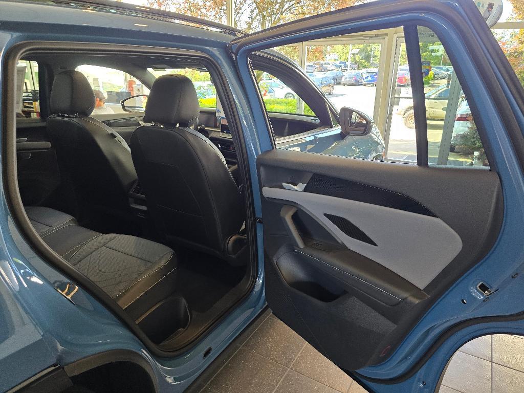 new 2025 Volkswagen Tiguan car