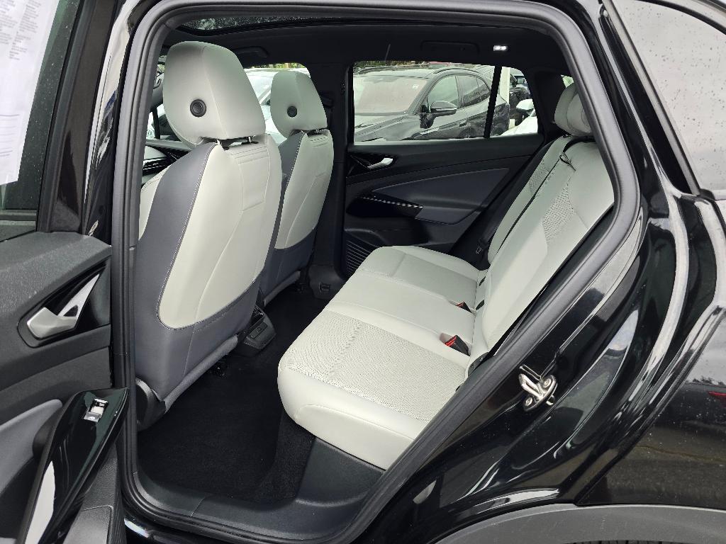 used 2022 Volkswagen ID.4 car, priced at $27,950