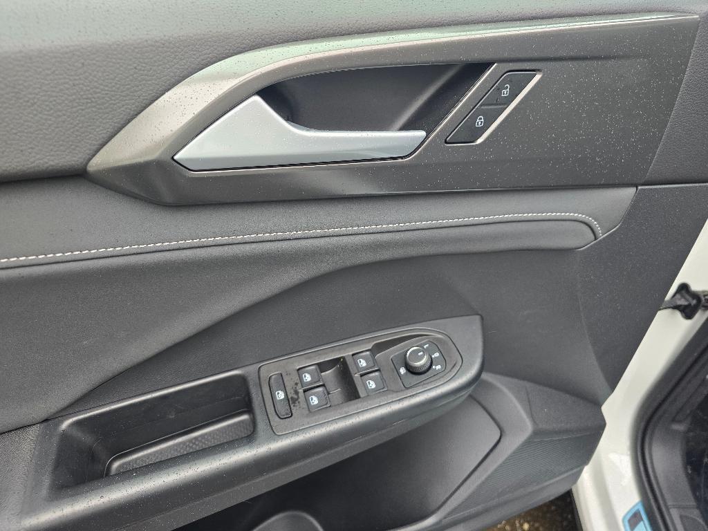 new 2025 Volkswagen Taos car, priced at $31,999