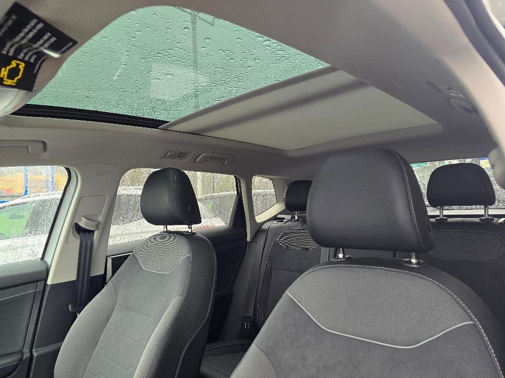 new 2025 Volkswagen Taos car, priced at $31,999