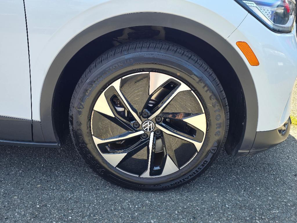 used 2021 Volkswagen ID.4 car, priced at $18,999