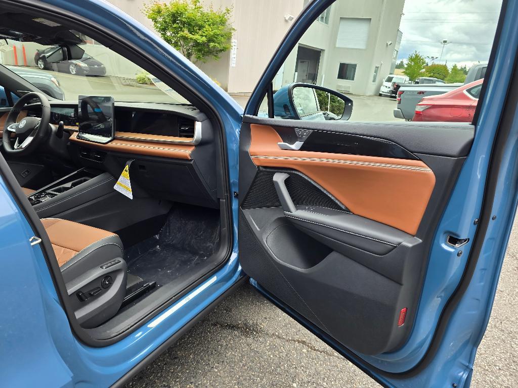 new 2025 Volkswagen Tiguan car