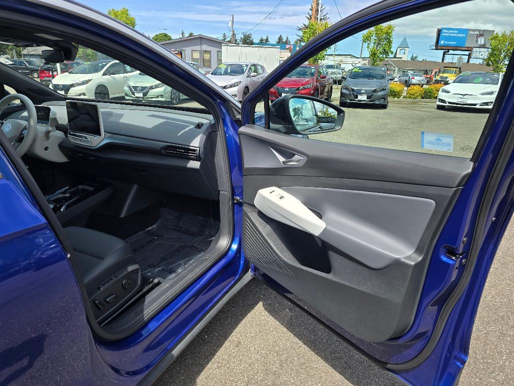 used 2021 Volkswagen ID.4 car, priced at $19,999