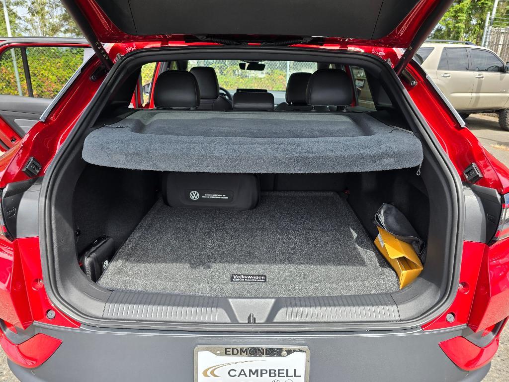 used 2023 Volkswagen ID.4 car, priced at $29,999