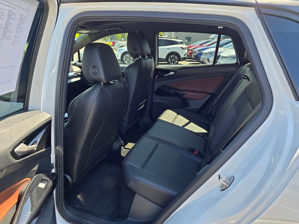 used 2021 Volkswagen ID.4 car, priced at $18,999