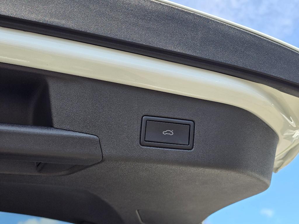 new 2025 Volkswagen ID.4 car, priced at $47,999