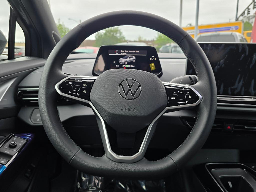 new 2025 Volkswagen ID.4 car, priced at $50,999