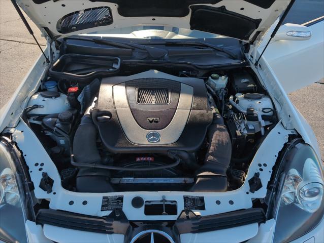 used 2007 Mercedes-Benz SLK-Class car, priced at $12,990