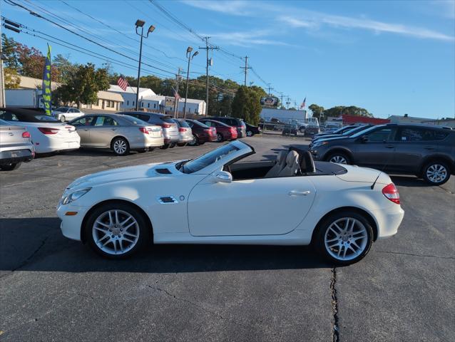 used 2007 Mercedes-Benz SLK-Class car, priced at $12,990