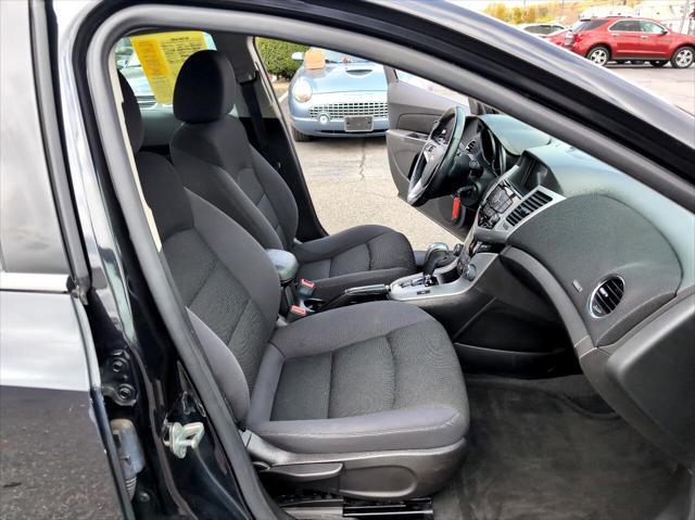 used 2013 Chevrolet Cruze car, priced at $9,995