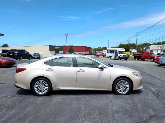 used 2013 Lexus ES 350 car, priced at $15,998