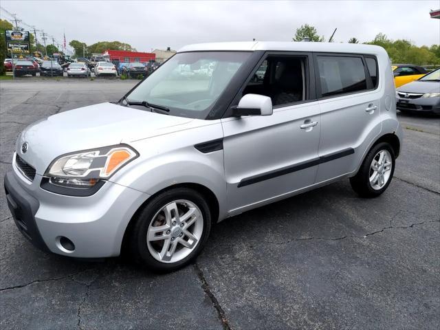 used 2011 Kia Soul car, priced at $5,995